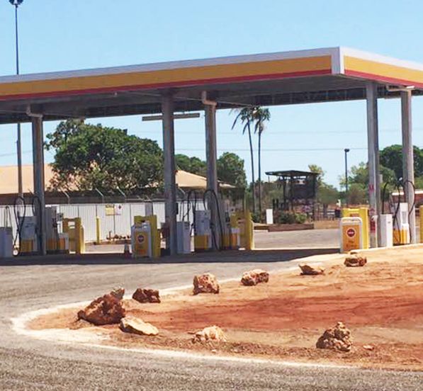 Australian Shell Steel Structure Gas Station Canopy