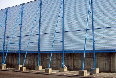 Windbreak wall