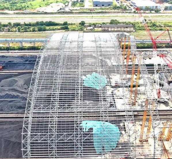 Construction of Prestressed Pipe Truss in Fully Enclosed Coal Yard of Power Plant