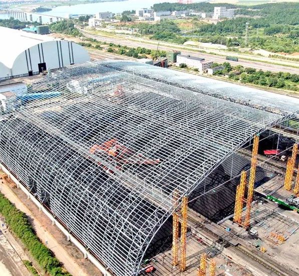 Construction of Prestressed Pipe Truss in Fully Enclosed Coal Yard of Power Plant