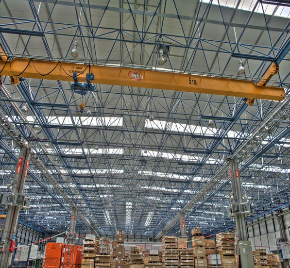 Large span light steel factory building space frame system