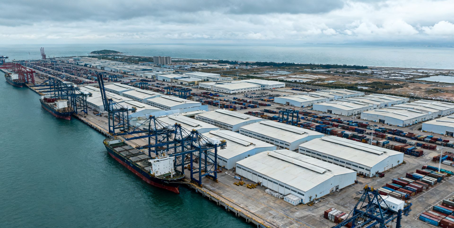 port warehouse